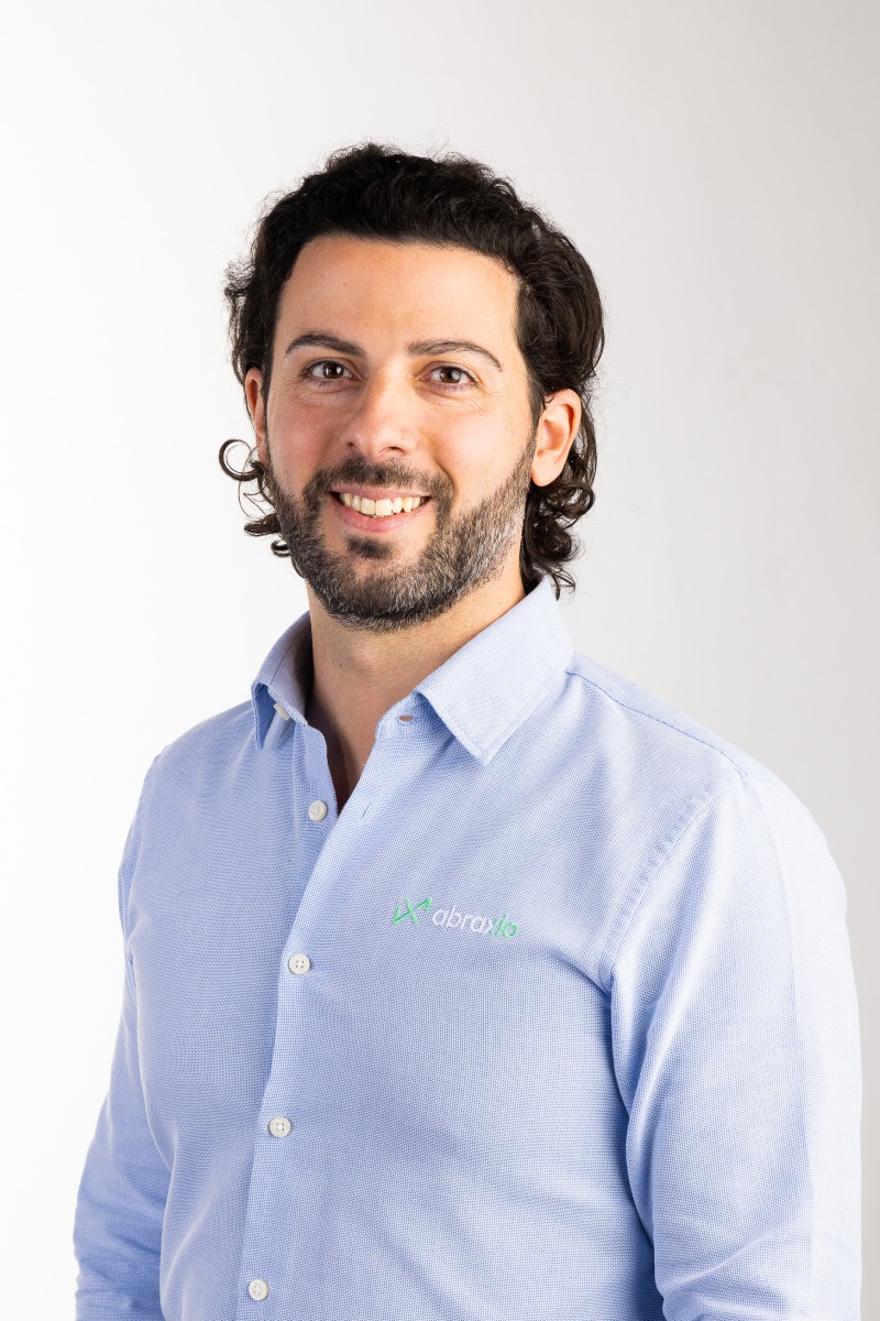 abraxio_adrien_coussa_co-fondateur_et_dg.jpg