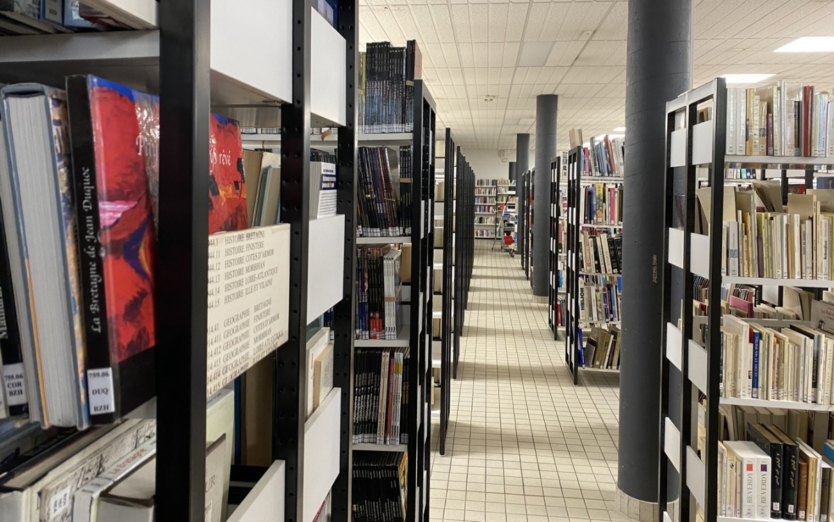 bibliotheque-departementale-cote-darmor-2.jpg
