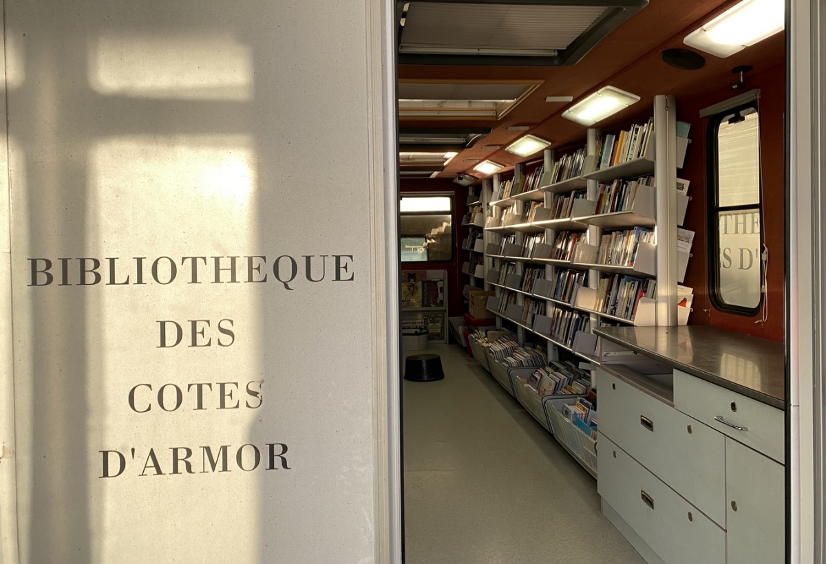 bibliotheque-departementale-cote-darmor.jpg