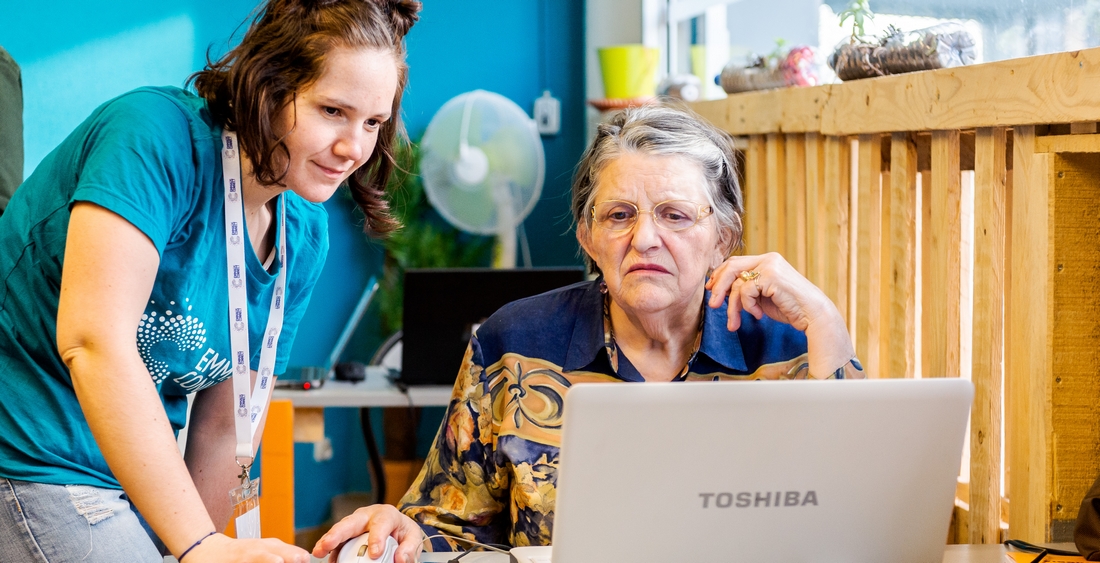 emmaus-connect-precarite-numerique-materiel-accompagnement
