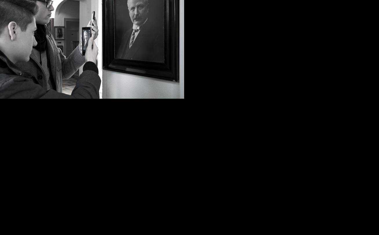 Les photographies d'oeuvres du domaine public ne sont pas réutilisables. (Pixabay/meineresterampe)