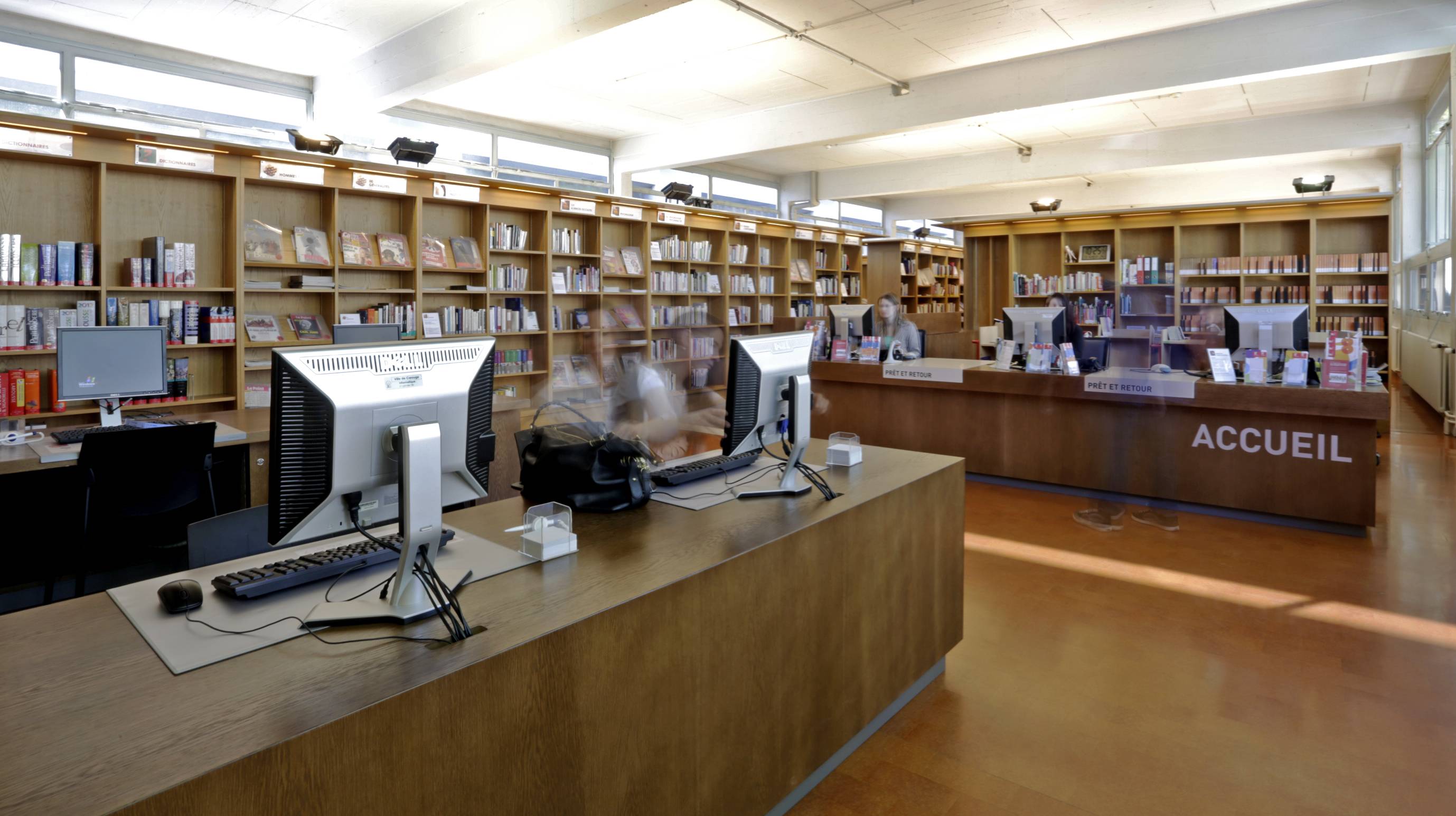 bibliotheque-ordinateur