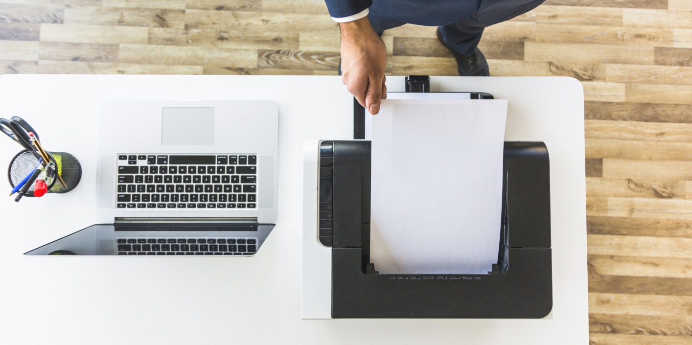 En intégrant l'IA à leurs solutions, Kodak Alaris et Ephesoft facilitent notamment la classification et l’extraction des données issues des documents numérisés. (Freepik) scanner-imprimante-document-copie-numerisation-dematerialisation