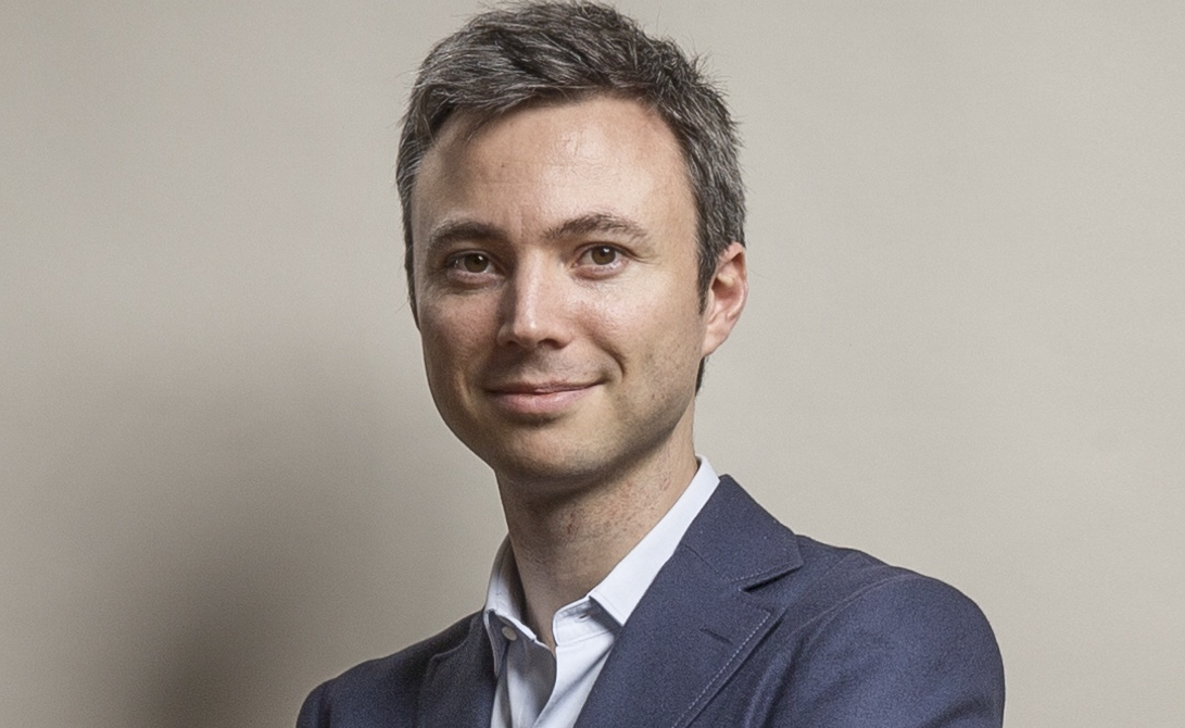 "Bien que les legaltech ne soient pas nouvelles, il reste beaucoup à faire. Les technologies avancées sont encore peu présentes, tout comme les bonnes pratiques d’UX design ou de sécurité dans le cloud", explique Alexandre Grux d'Hyperlex. (DR) alexandre-grux-hyperlex-legaltech