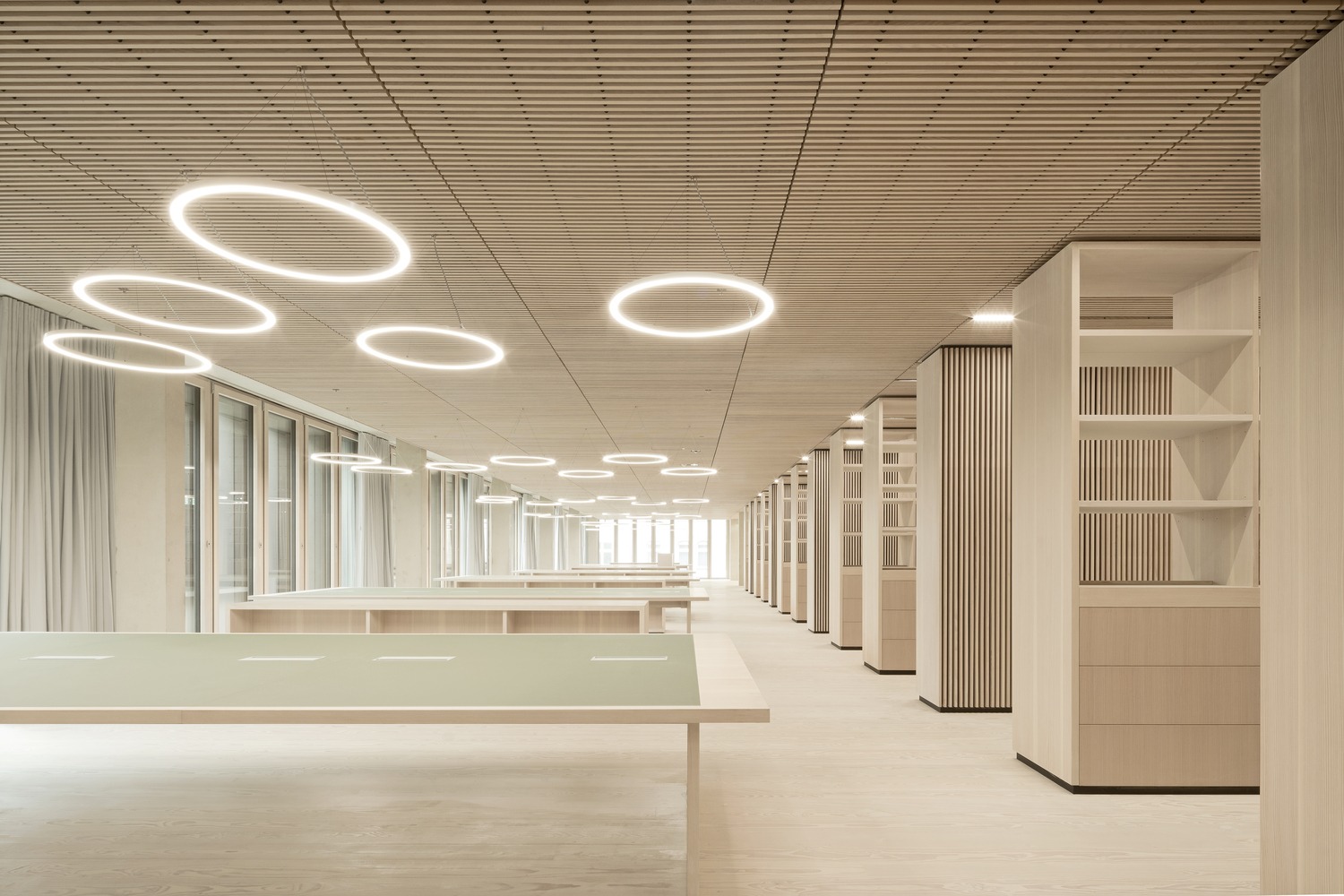 Une salle de lecture du bâtiment des archives de Cologne (Brigida González) Un nouvel écrin pour les archives de Cologne