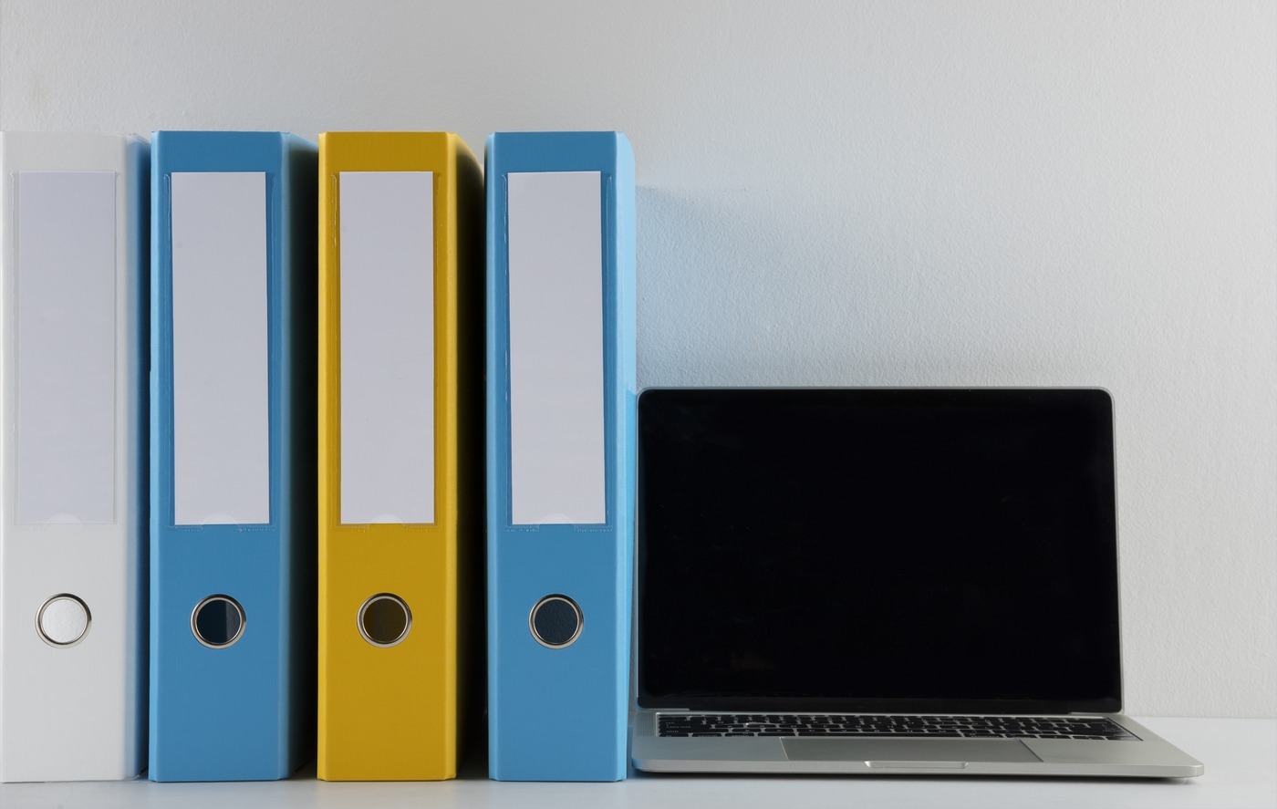 Cette refonte du site internet a également été l’occasion de s’adapter aux usages actuels, les pages s'affichant désormais sans difficulté sur tablette et téléphone. (freepik) Archives-Pau-annoncent-refonte-leur-site-internet