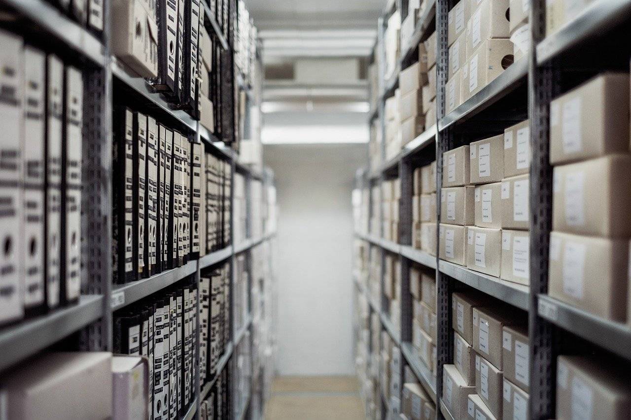 Vers une reprise d'activité dans les services d'archives (Pixabay / Pexels)
