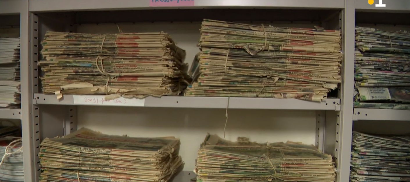 Des archives de France Antilles conservées dans la Bibliothèque Schoelcher de Fort-de-France (Martinique 1ère)