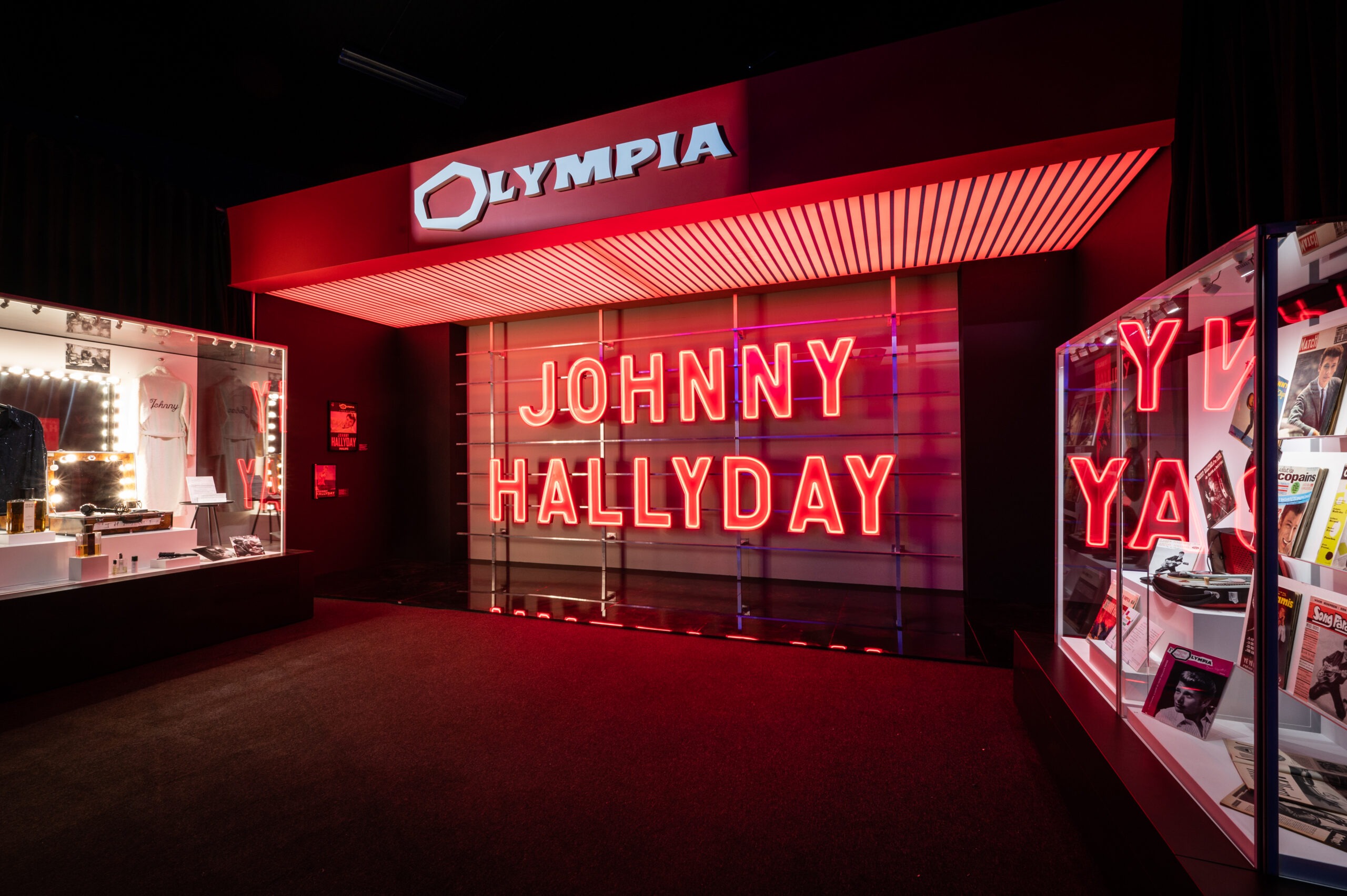 L'exposition Johnny Hallyday se tient à la Porte de Versailles jusqu'au 19 juin 2024 (Tempora) plongee-immersive-archives-Johnny-Hallyday
