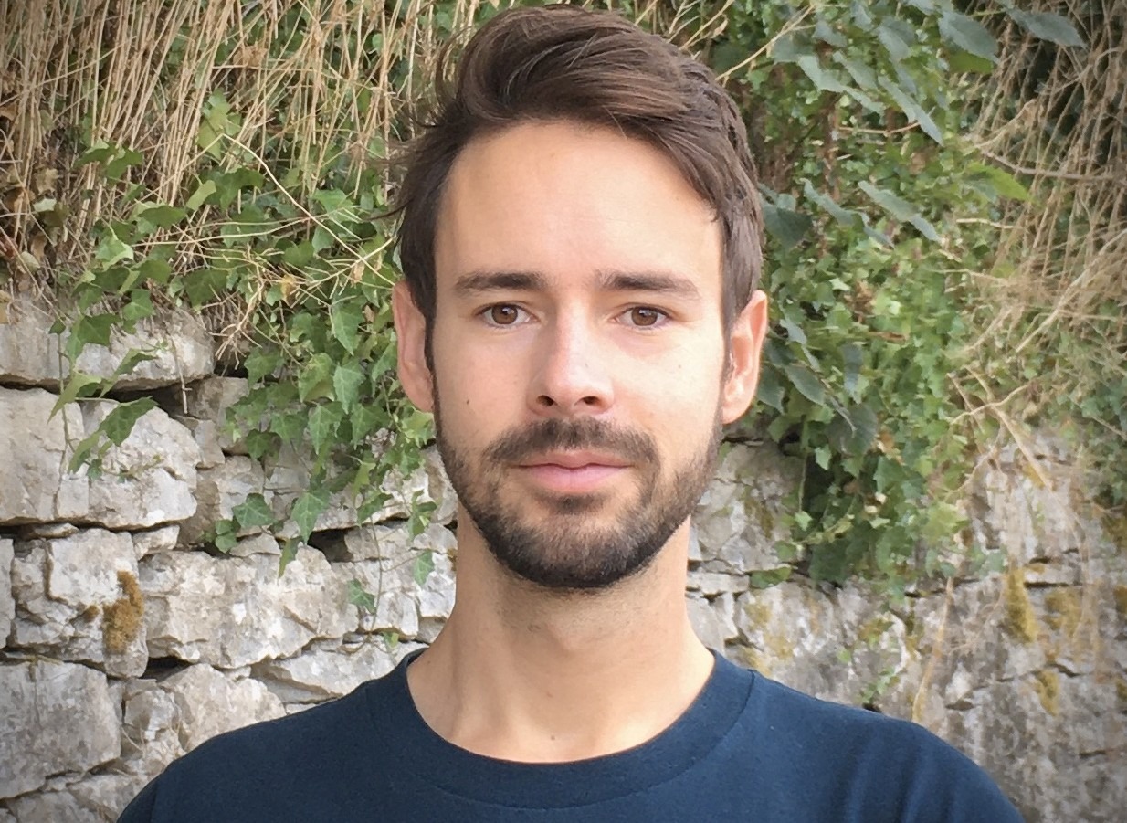 Arthur Grimonpont, auteur du livre Algocratie aux Éditions Actes Sud. (Léa Bonnet) algocratie-arthur-grimonpont