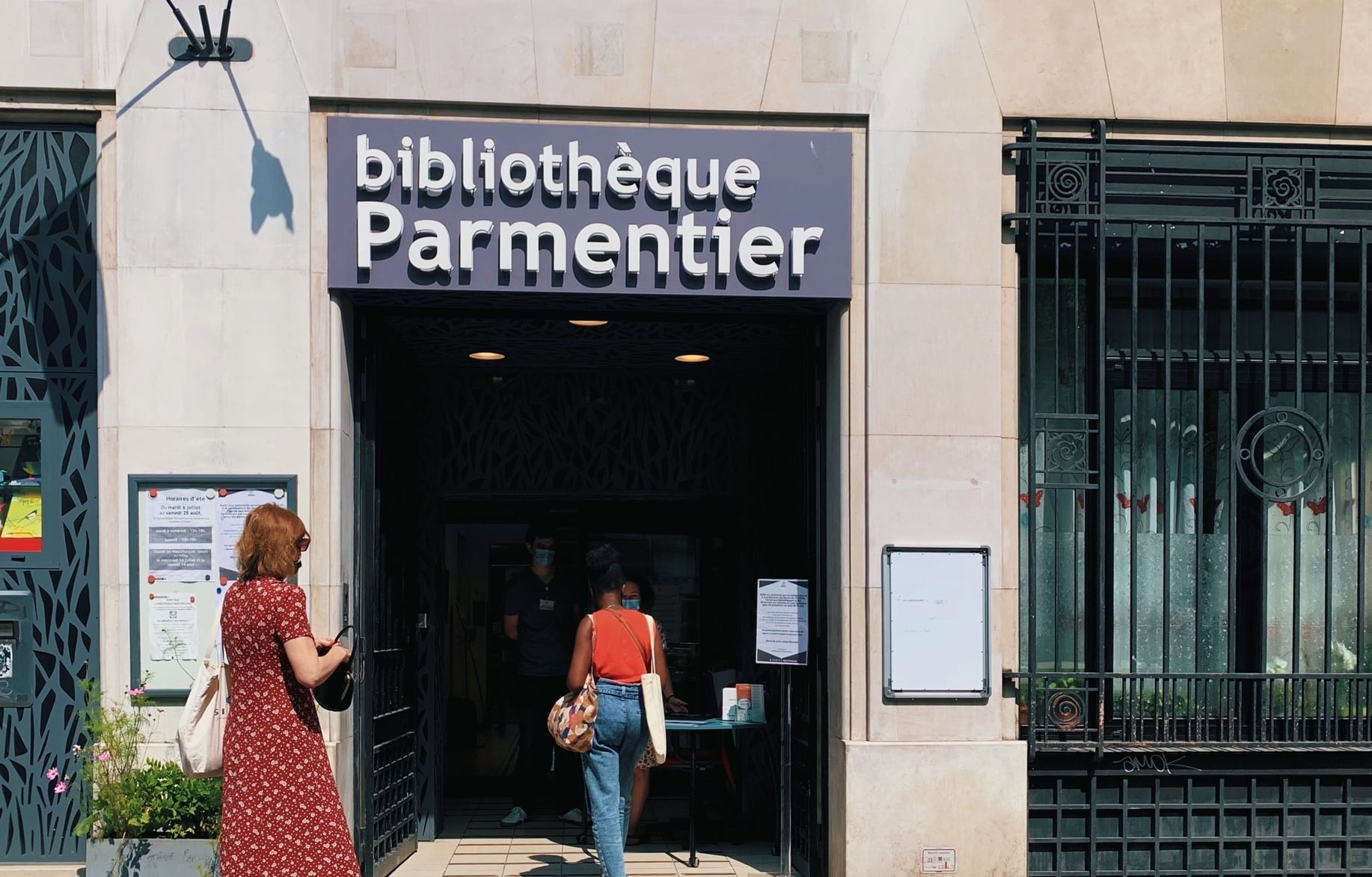 La bibliothèque Parmentier est restée fermée le 7 août (Bibliothèque Parmentier) Passe sanitaire : des bibliothèques en grève après des agressions