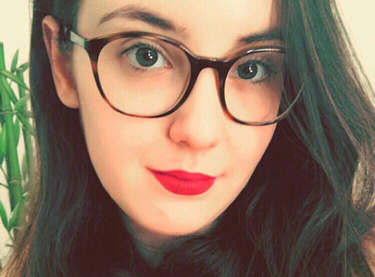 "C’est extrêmement valorisant d’être contactée alors que je commence ma carrière", explique Caroline Travers qui a été embauchée pour travailler au sein du centre de documentation du cabinet d'avocats Mayer Brown. (DR) caroline-travers-documentaliste