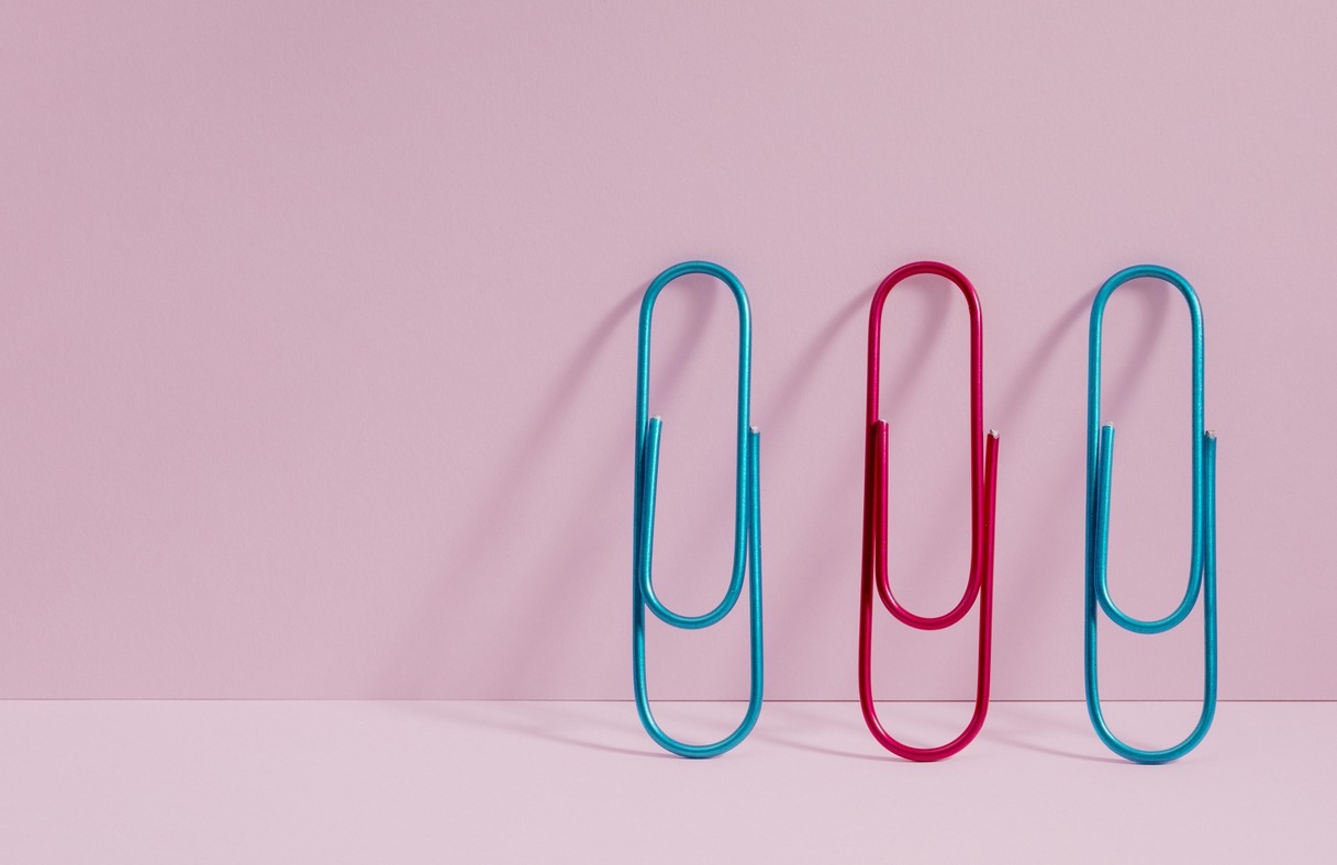 Suivre ces 10 règles d’or permet de garantir la copie fidèle des documents numérisés et d’assurer une reproduction authentique des informations. (Freepik) Copie-fidele-10-regles-or-dematérialisation