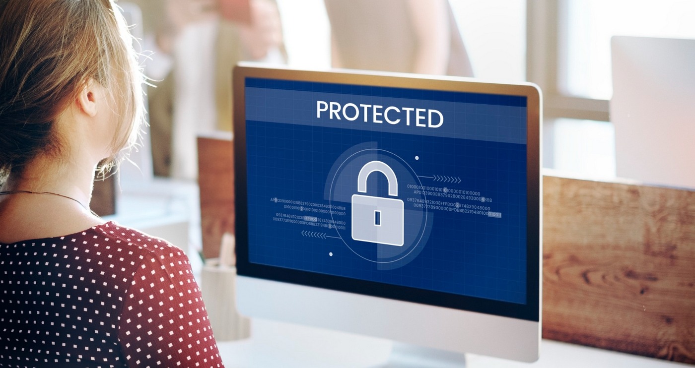Quels sont les bons réflexes pour se protéger juridiquement en cas d'attaque par ransomware ? Découvrez nos conseils pour réduire les dégâts, recueillir des preuves, déposer plainte, notifier la cnil ou encore établir un plan média. (Freepik/rawpixel.com) reagir-ransomware-proteger