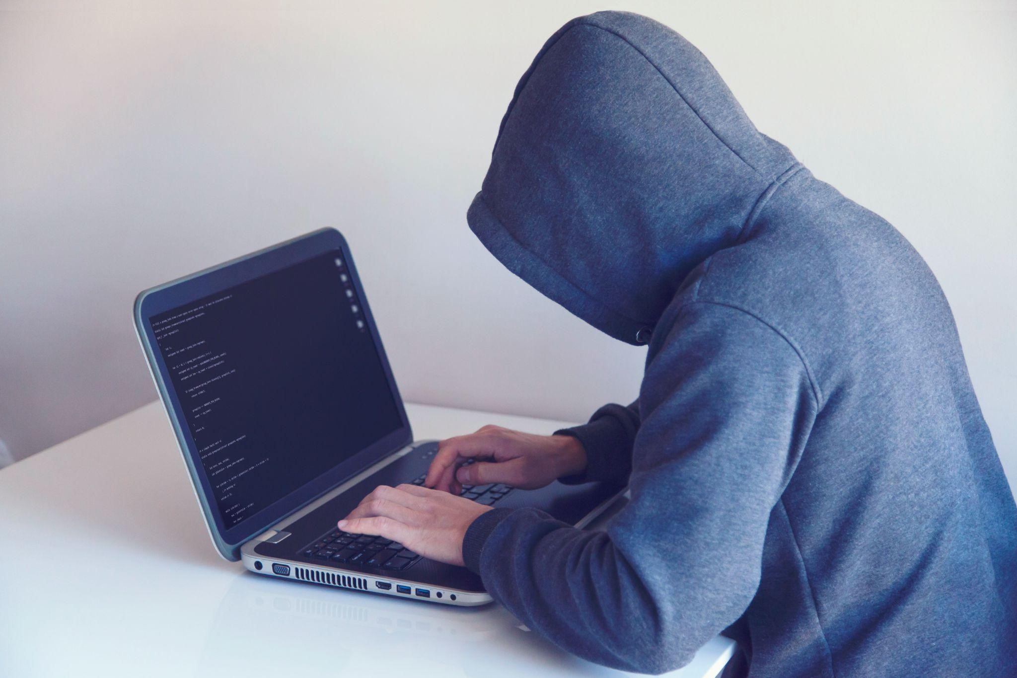Partout dans le monde, la cybercriminalité explose. Les hackers sont légion, leurs malwares toujours plus sophistiqués et leurs cyberattaques innovantes et pernicieuses. (crédits : Pexels)