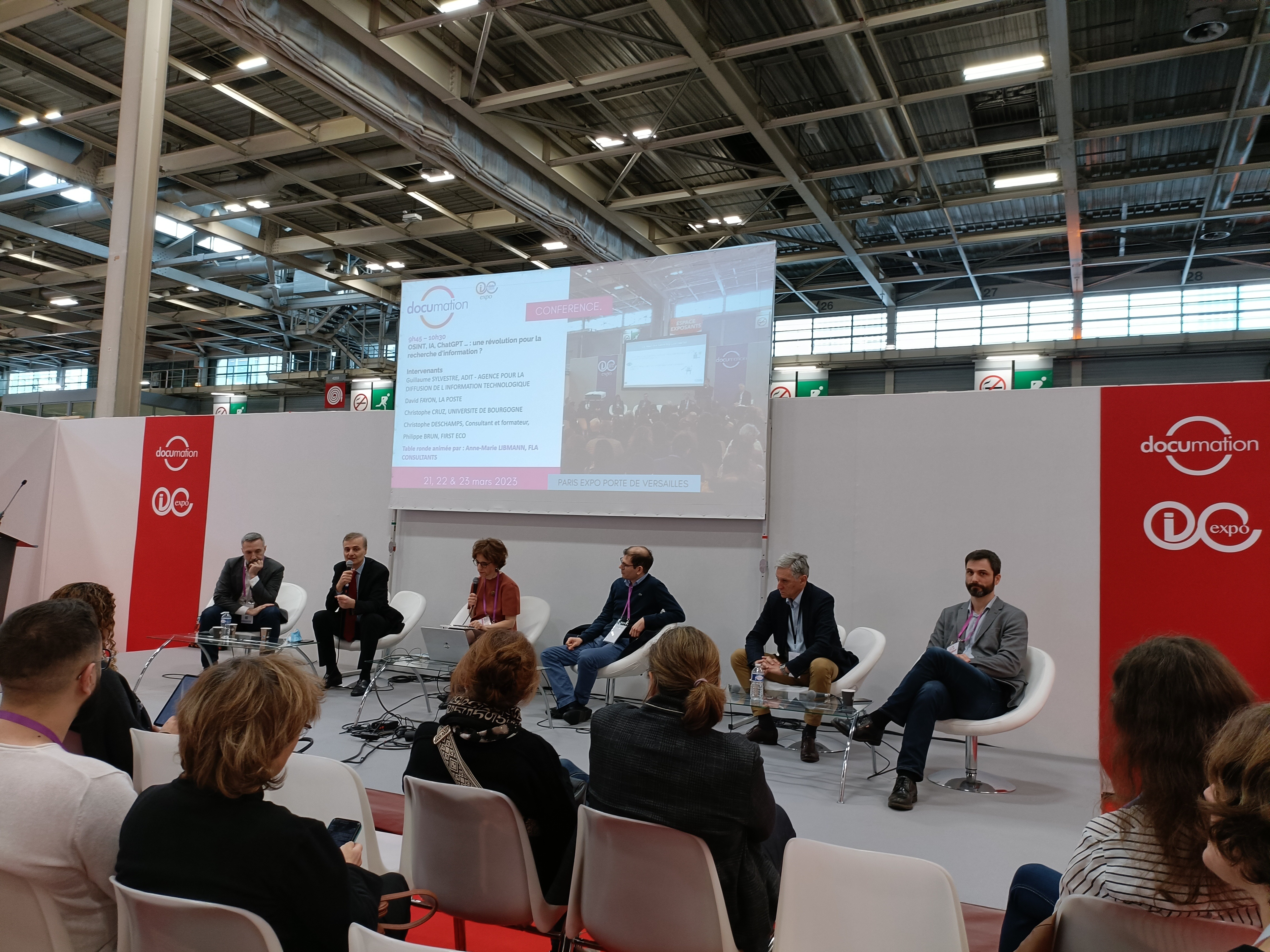 ChatGPT : une révolution pour la recherche d'information ?(Archimag) i-expo 2023 - ChatGPT-tsunami-informationnel-outil-politquement-correct