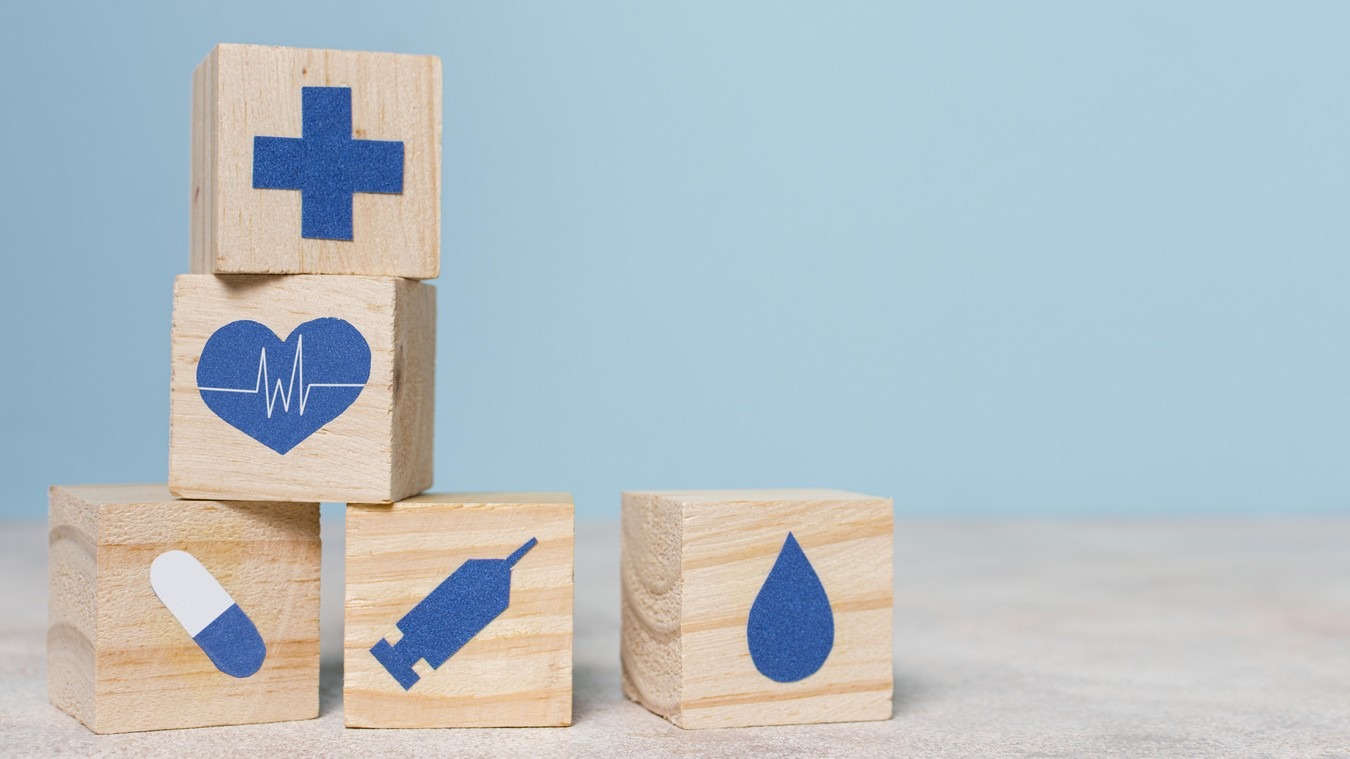 Le référentiel concerne le traitement des données à caractère personnel mis en œuvre à des fins de création d’entrepôts de données dans le domaine de la santé. (Freepik) referentiel-cnil-donnees-sante-check-list