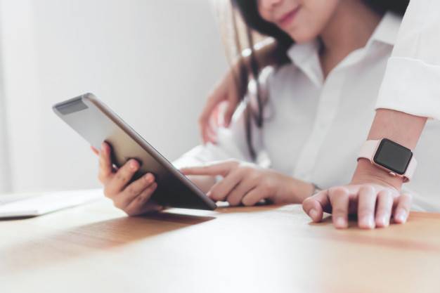 Un tableau de bord qui sera mis à jour tous les trois mois (Freepik)