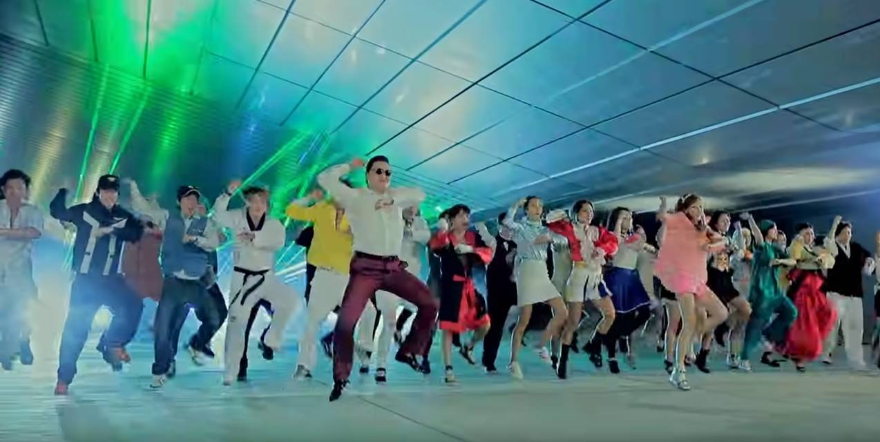 Visionnée plus de 3,4 milliards de fois sur Youtube, le clip vidéo de la chanson coréenne Gangnam Style a généré une demande d’électricité équivalente à la consommation annuelle d’une petite centrale. (Illustration : capture d'écran) gangnam-style