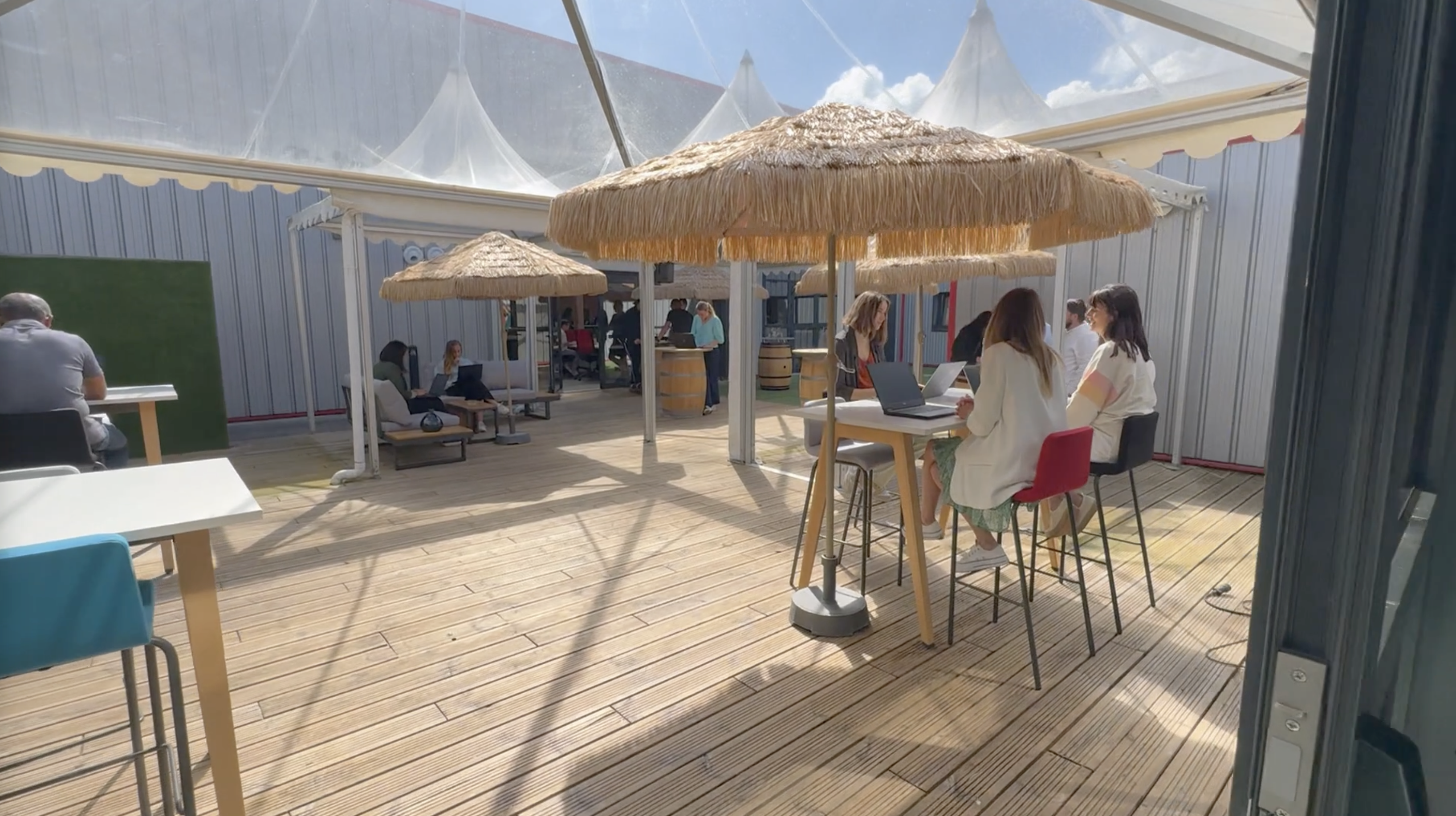 groupe-rhinos-cowork-espace-inspirant-la-rochelle