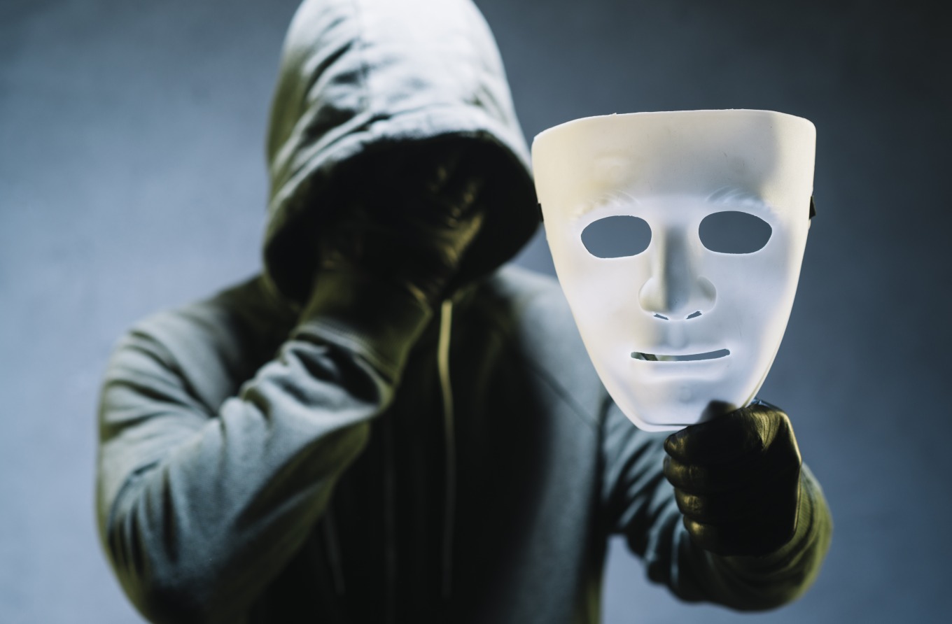 En 2020, la fraude en ligne a généré plus de 42 milliards de dollars de pertes. (Freepik) piratage-identite-numerique-risque-danger-cybersecurite