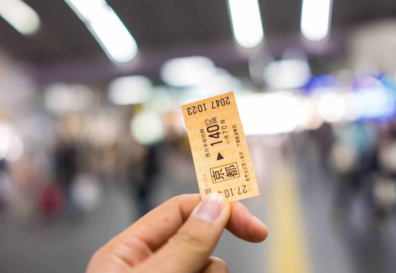 le titre de transport de la RATP vit ses dernières heures (benzoix/freepik) ratp, dematerialisation