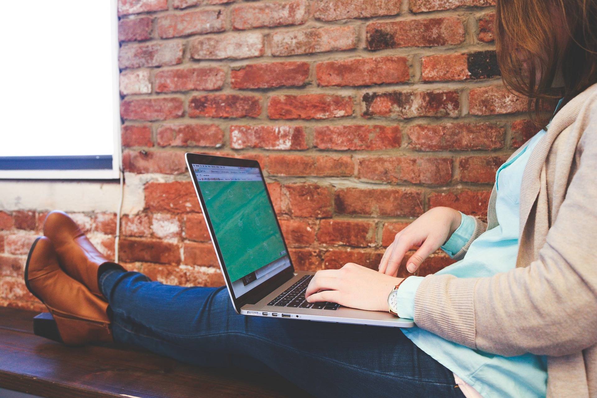 Le Mooc consacré à l'intelligence artificielle commence le 15 janvier 2020 (Pixabay / StartupStockPhotos)