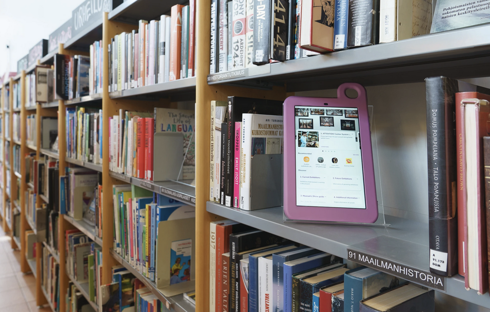 Une tablette qui s'adapte au profil de chaque utilisateur (Nedap) Bibliotheques-numeriques-Nedap-devoile-tablette-Hublet