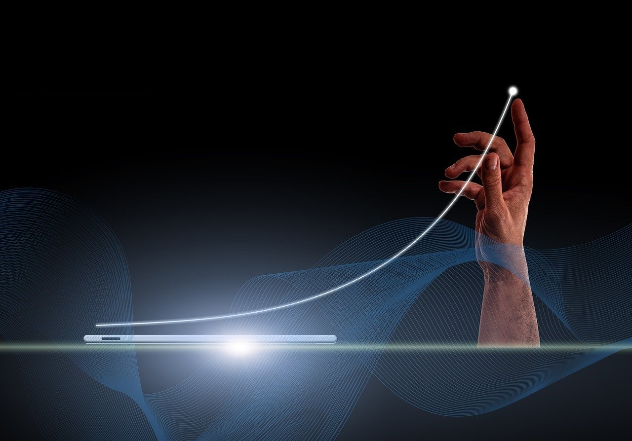 Le marché du numérique devrait atteindre 70 milliards d’euros en 2024 (Pixabay / Geralt) croissance-6,5%-2023-numerique-marche-dynamique-prometteur