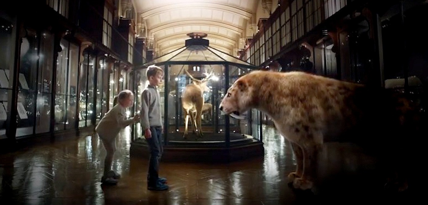 L’expérience « Revivre » de la Grande galerie de l’évolution du Museum d’Histoire Naturelle à Paris fait appel à la réalité augmentée pour redonner vie à 11 espèces d’animaux aujourd’hui éteintes ou en voie d’extinction (MHN). innovation-patrimoine-musees-culture