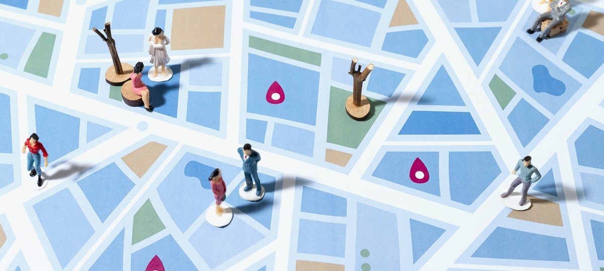 Chaque action de la vie physique se duplique numériquement. Par exemple, les données issues d’une géolocalisation permettent de connaître la localisation et les déplacements d'un suspect (Freepik).