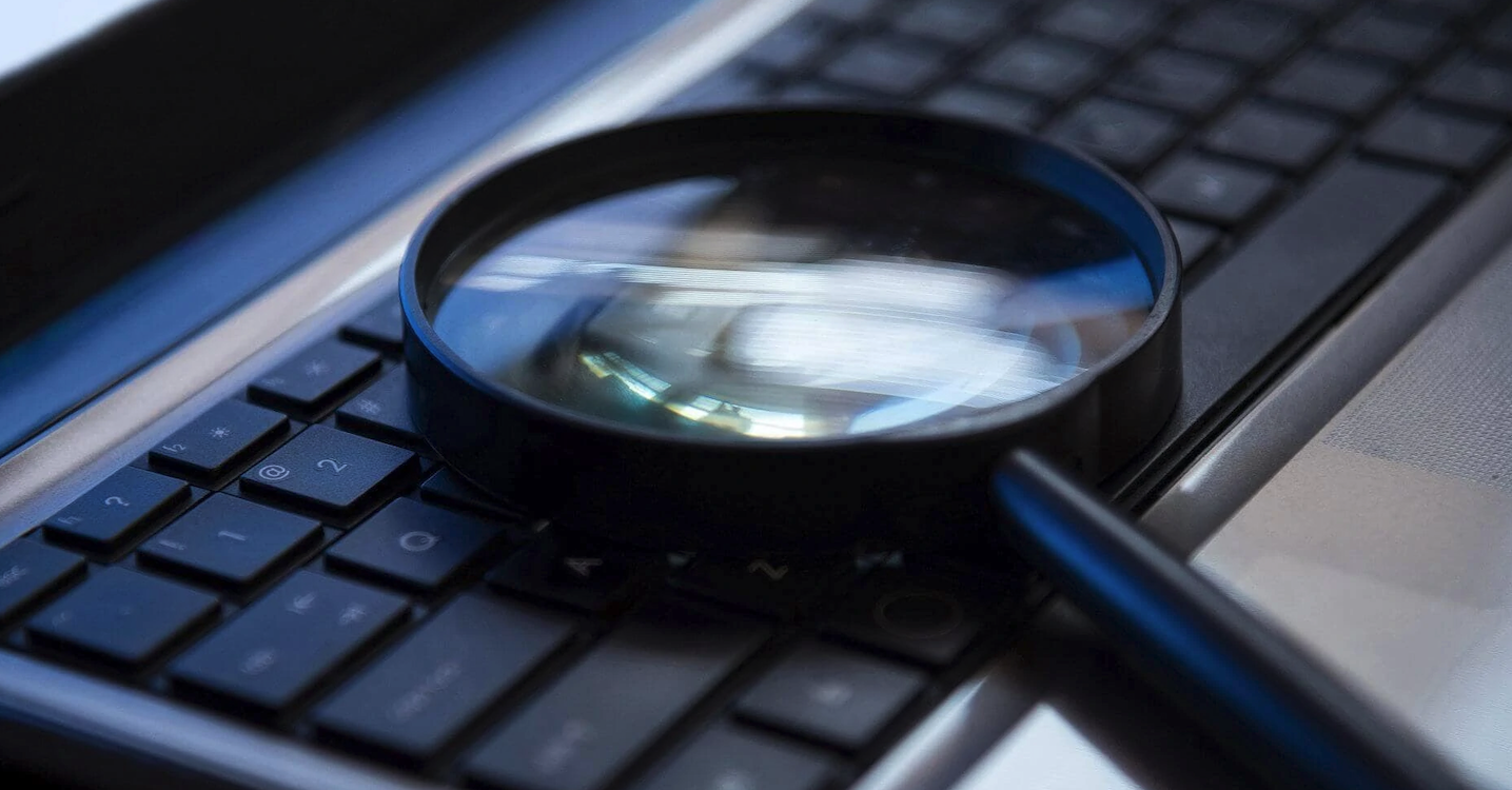 Loupe et clavier