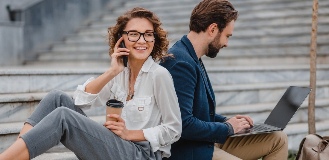 On recourt à une solution de RPA pour automatiser des tâches répétitives telles que des saisies ou ressaisies de données, des copier-coller de données et autres actions routinières, sans changer l'environnement de leurs processus. (Freepik/marymarkevich) automatisation-processys-flux