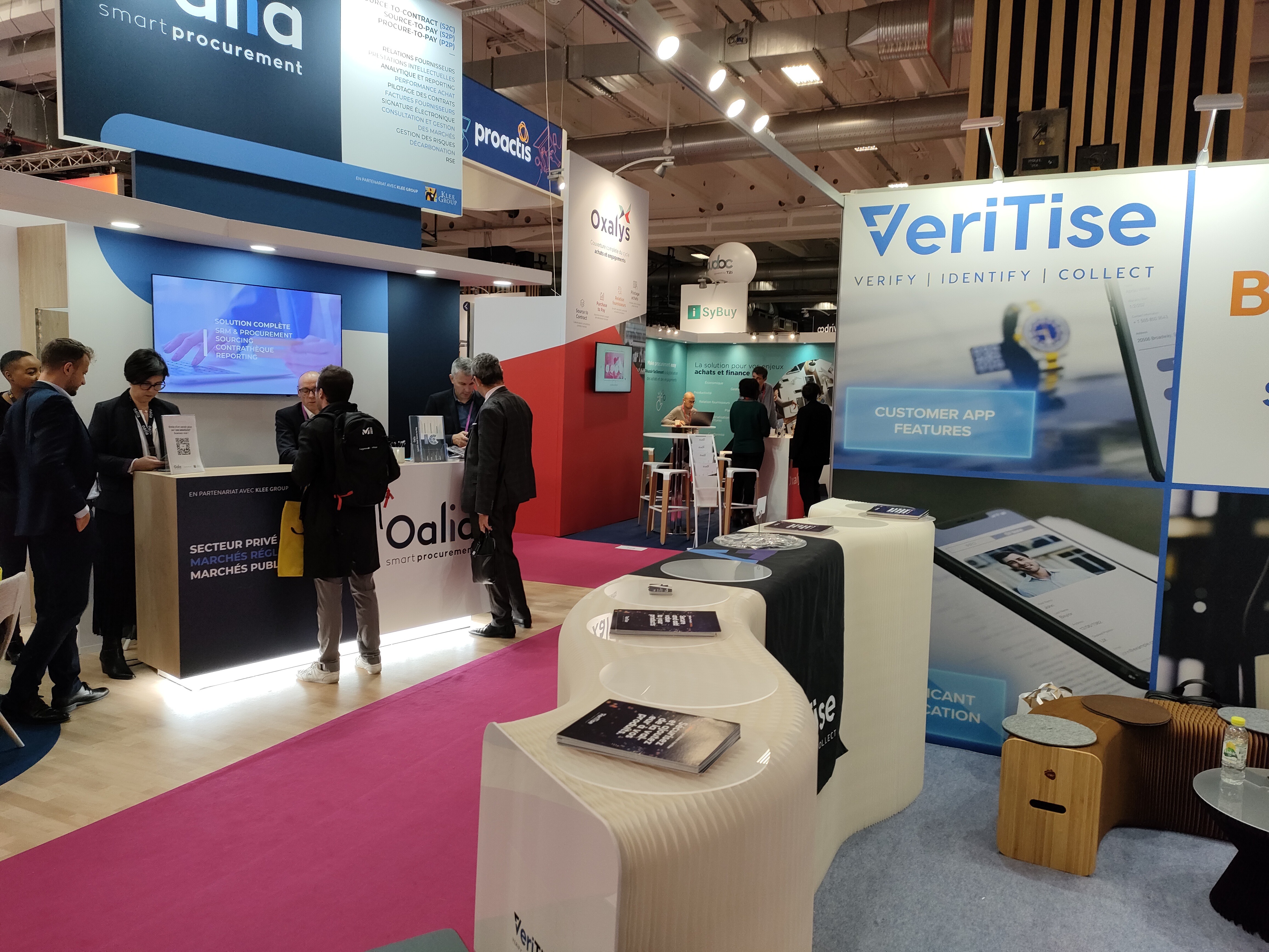 Le Salon Solutions se tient à Paris du 11 au 12 octobre 2022 (Archimag / Bruno Texier) Salon-Solutions-2022-comment-faire-obligation-facturation-electronique-opportunite