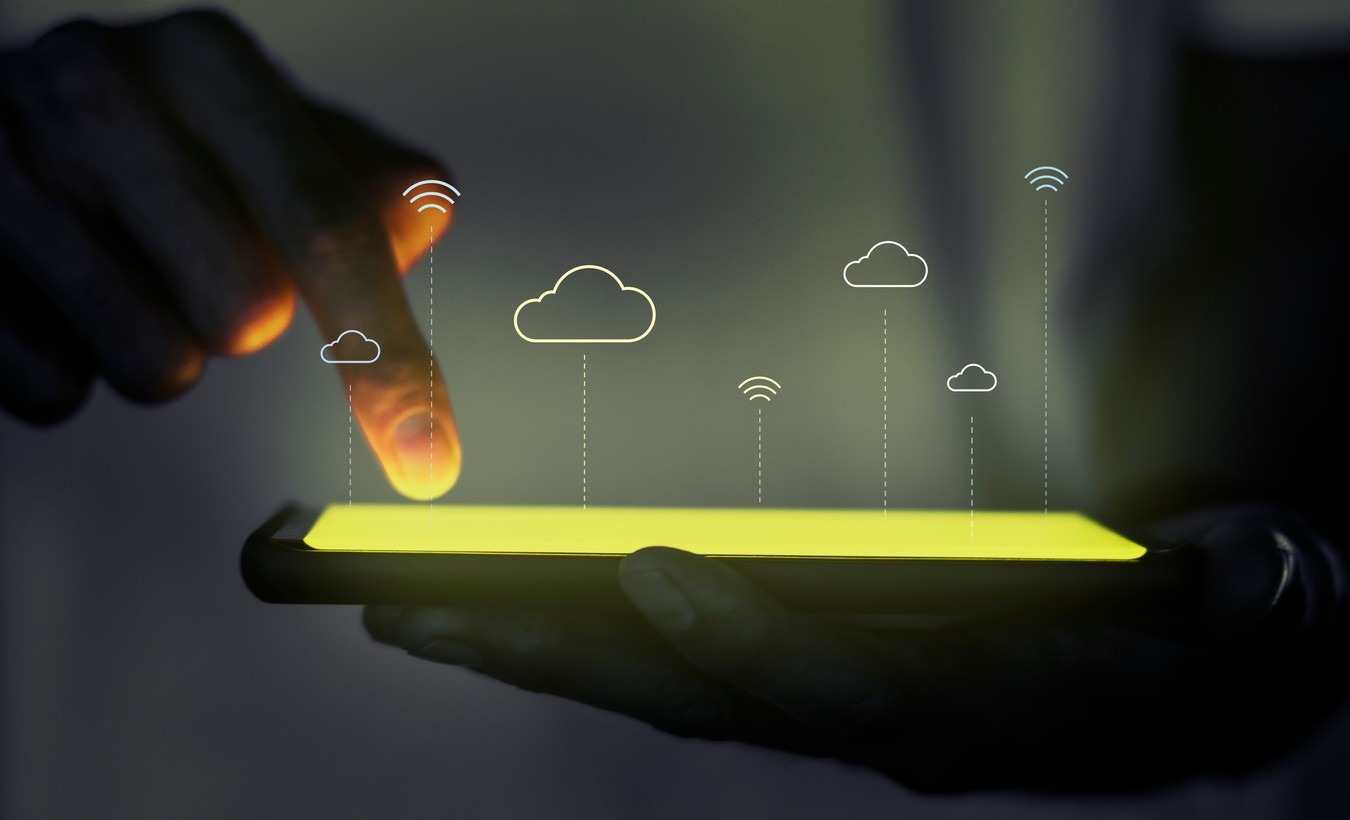 La souveraineté du cloud et le lieu où se situent ses serveurs doivent poser question. (Rawpixel.com/Freepik) bonnes-pratiques-strategie-cloud-teletravail