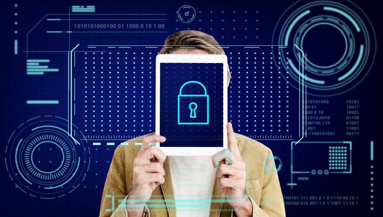 Bien que la confiance numérique soit une problématique majeure dans les organisations françaises, les technologies à son service sont encore peu répandues. (Freepik/rawpixel.com) femme-securite-mot-de-passe-usurpation-identite