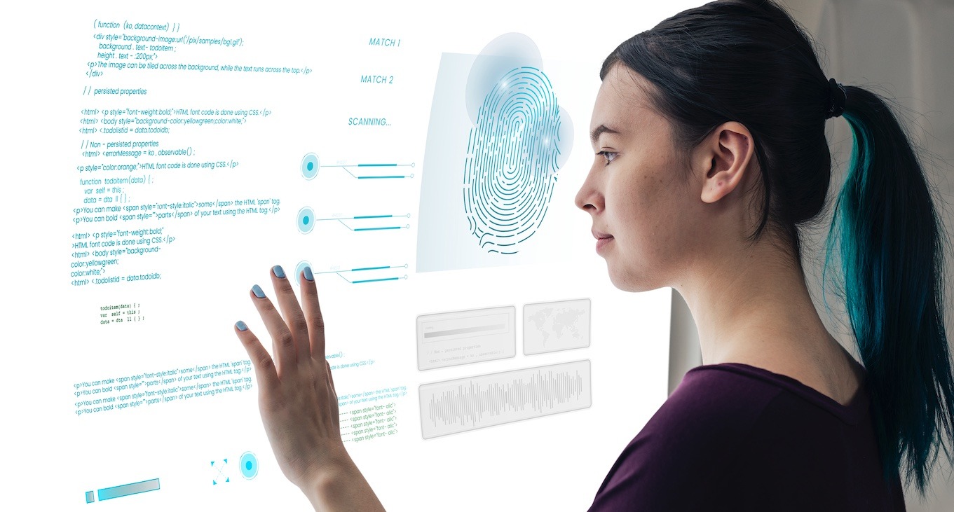 Sur un titre de propriété, la GED, grâce à la LAD/RAD permet d’extraire 4 ou 5 informations clés, alors que l’IA peut en produire près de 10 fois plus Femme_digitale