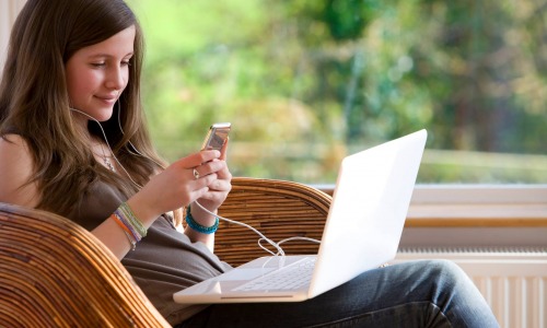 La Cnil inflige des amendes record à l'encontre de Google et Amazon (Cnil)