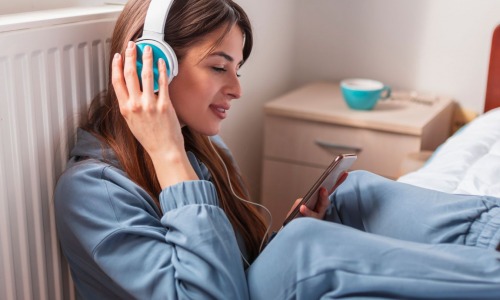 Seuls 2 % des lecteurs/auditeurs utilisent aujourd’hui l’option text-to-speech. (DR) presse-text-to-speech-intelligence-artificielle